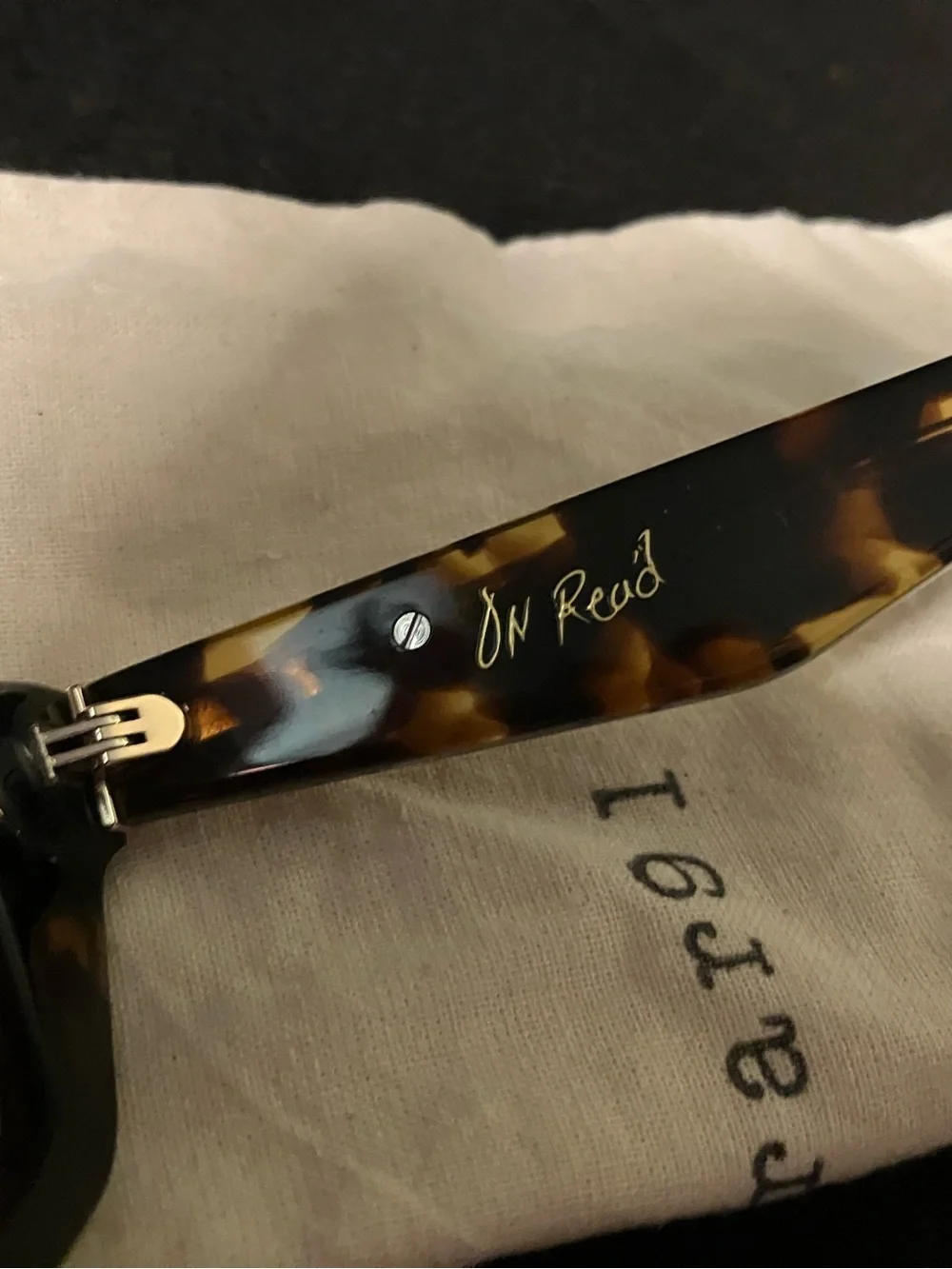 Desi sunglasses - Picture 5 of 6